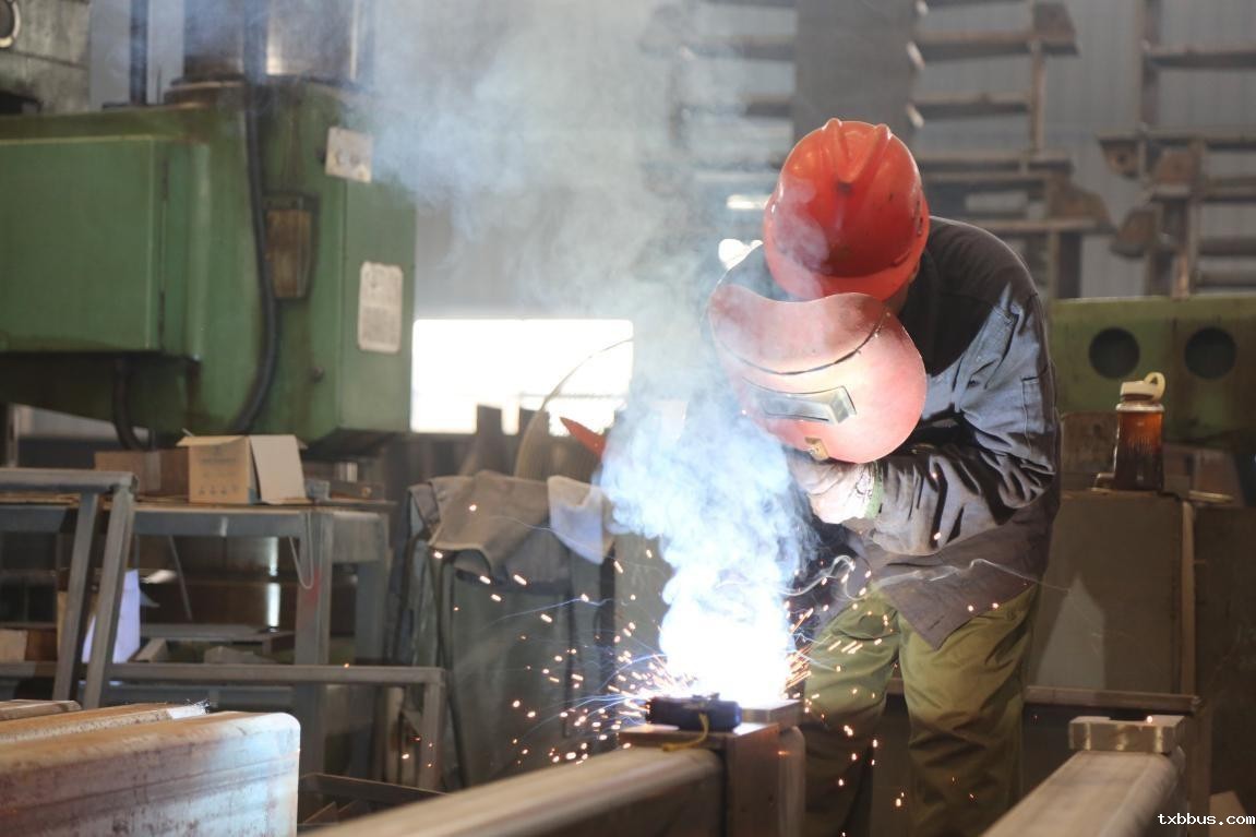 200平方隔膜压滤机,如何计算需要多大型号的压滤机呢?(图1) 200平方隔膜压滤机,如何计算需要多大型号的压滤机呢?(图1)