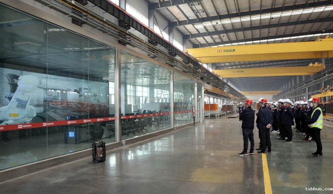 18luck手机客户端公司中高层赴河南卫华等企业调研学习(图3)