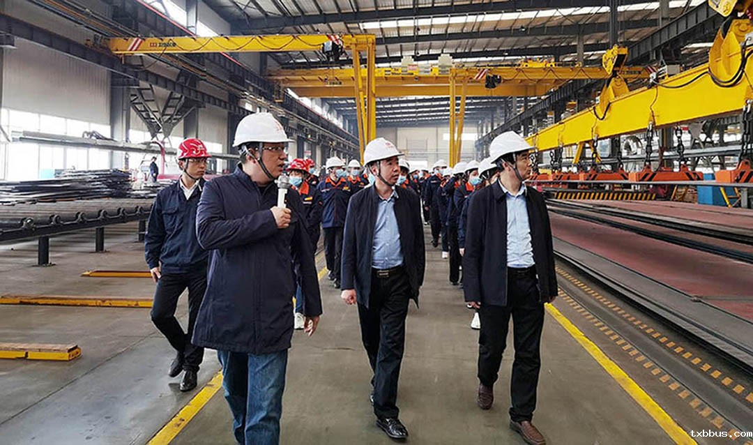 18luck手机客户端公司中高层赴河南卫华等企业调研学习(图1)