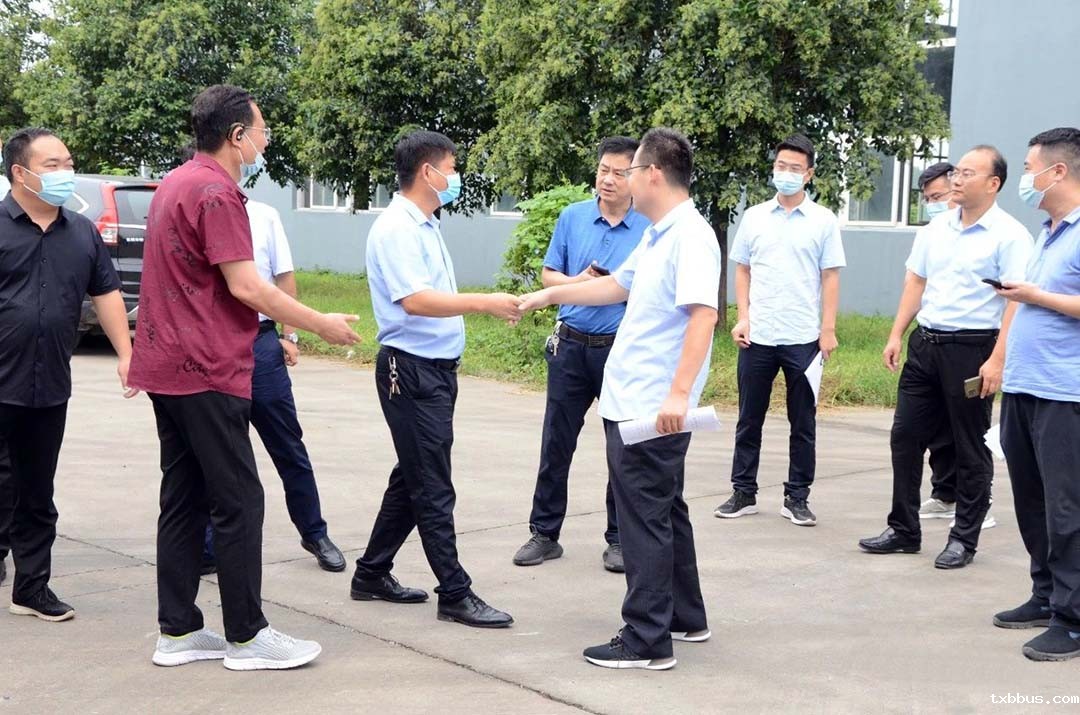 市重点项目办到18luck手机客户端公司调研全市重点项目建设和“三个一批”工作(图1)